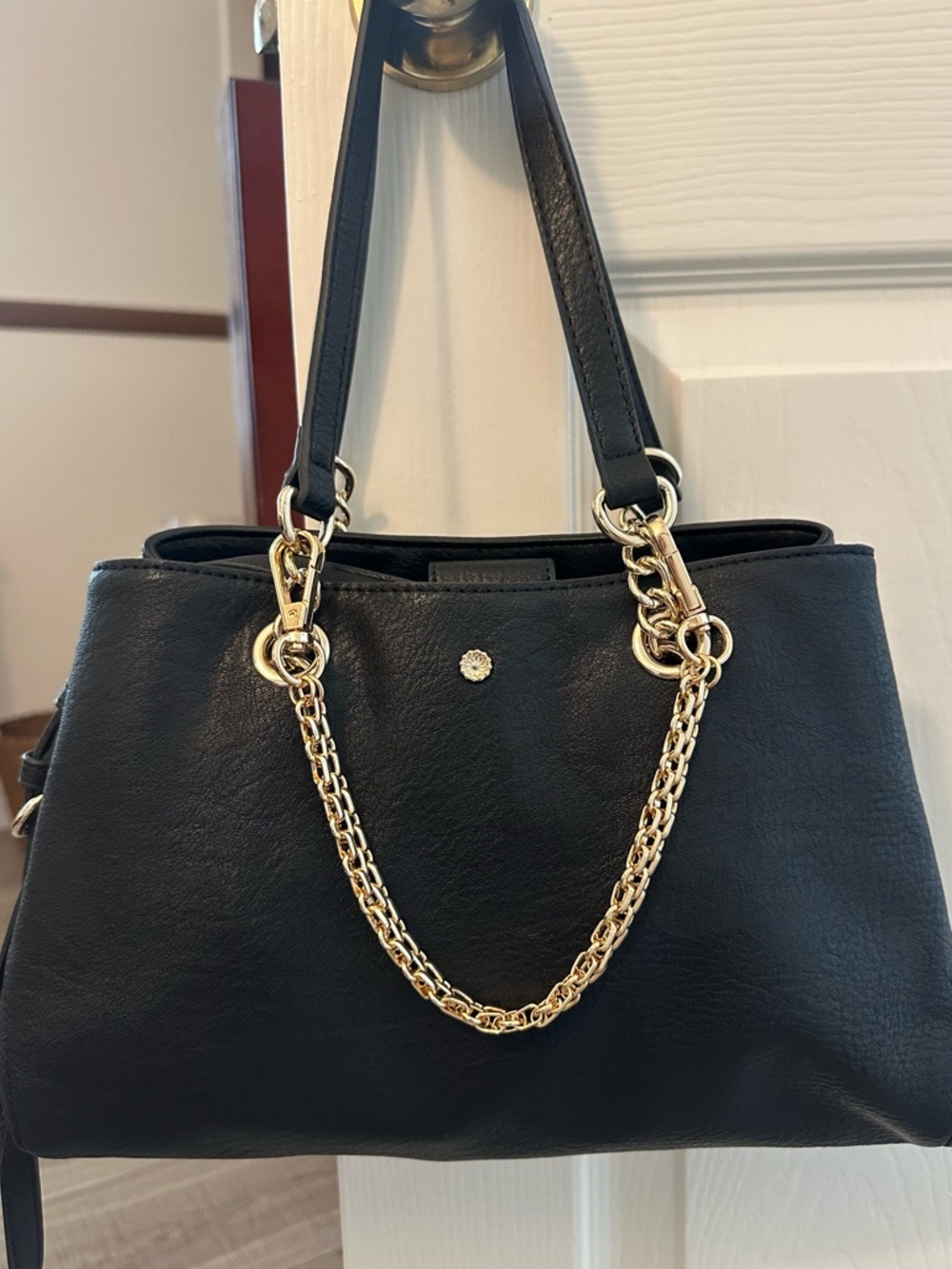 Polished Gold Chain Accent